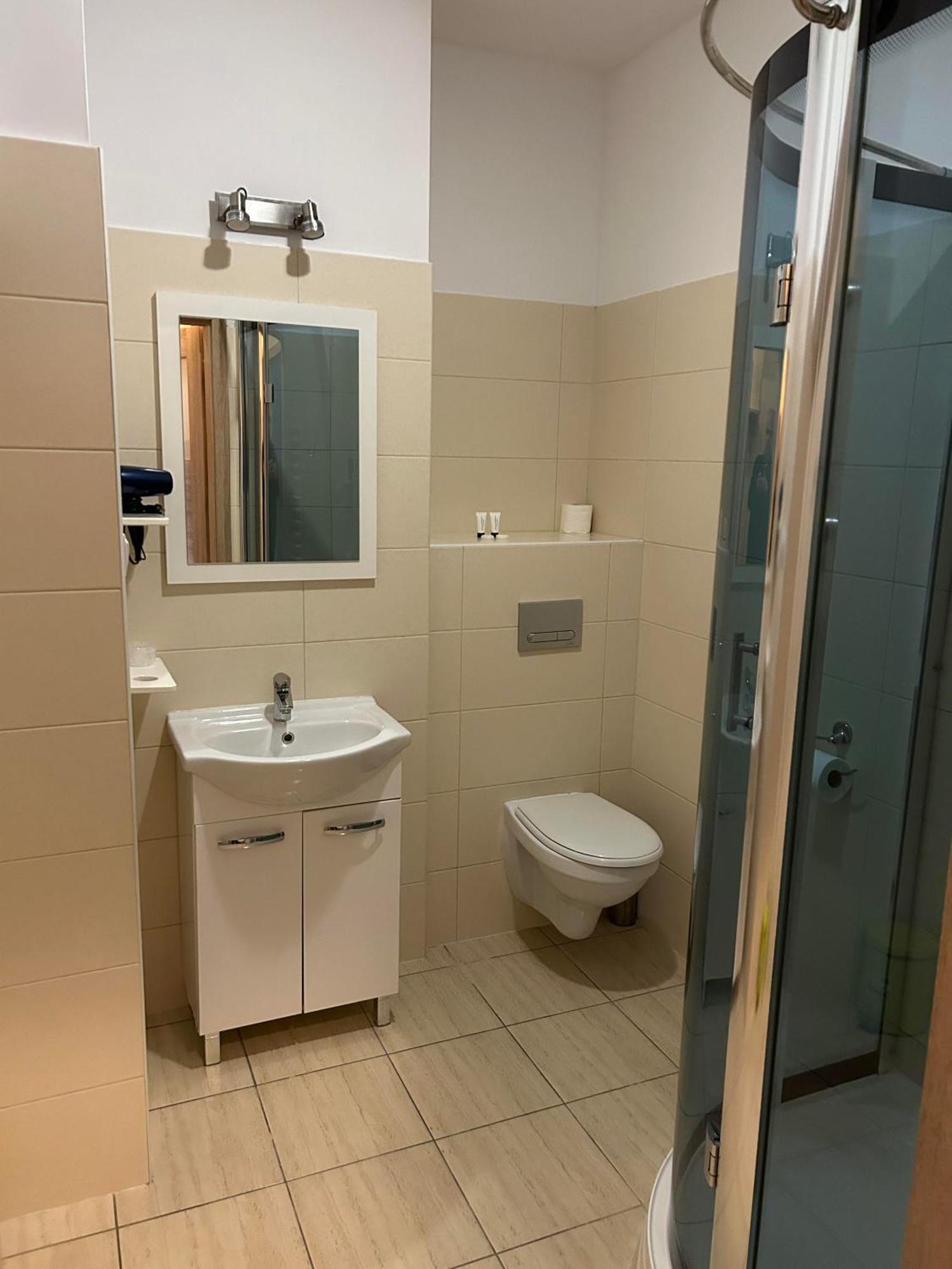 H-T-L Apartamenty Junior ノバ・スル エクステリア 写真