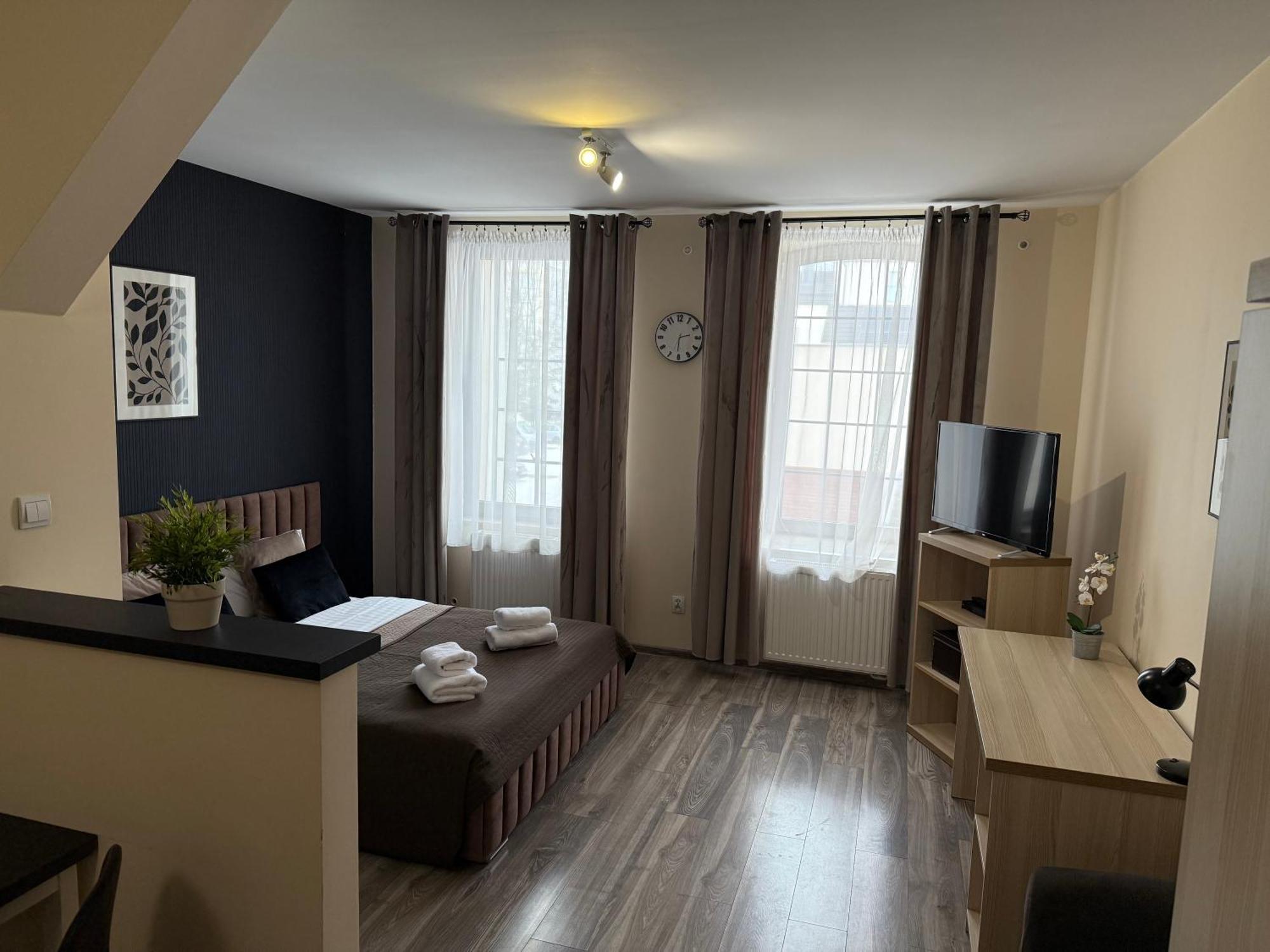 H-T-L Apartamenty Junior ノバ・スル エクステリア 写真
